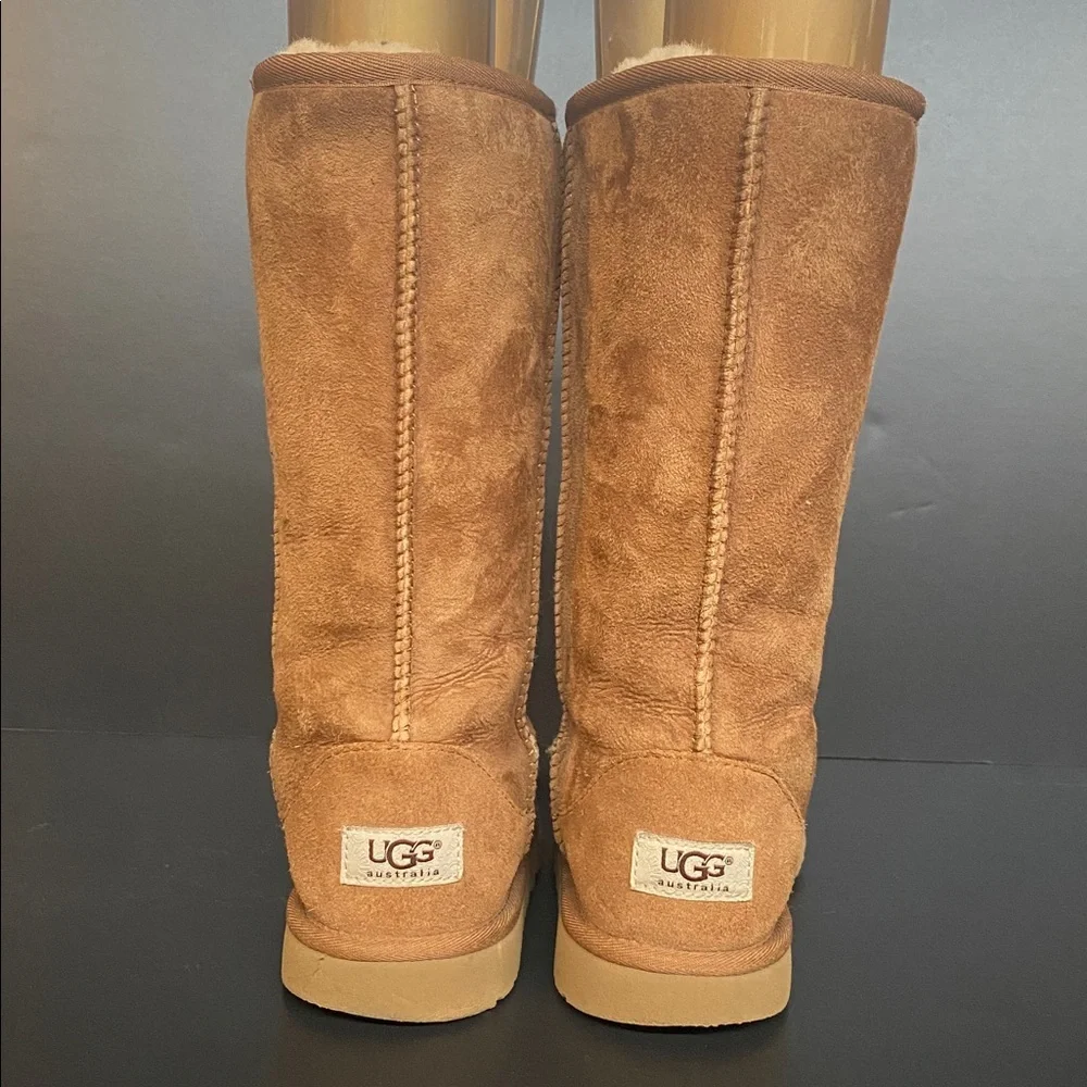 UGG like new